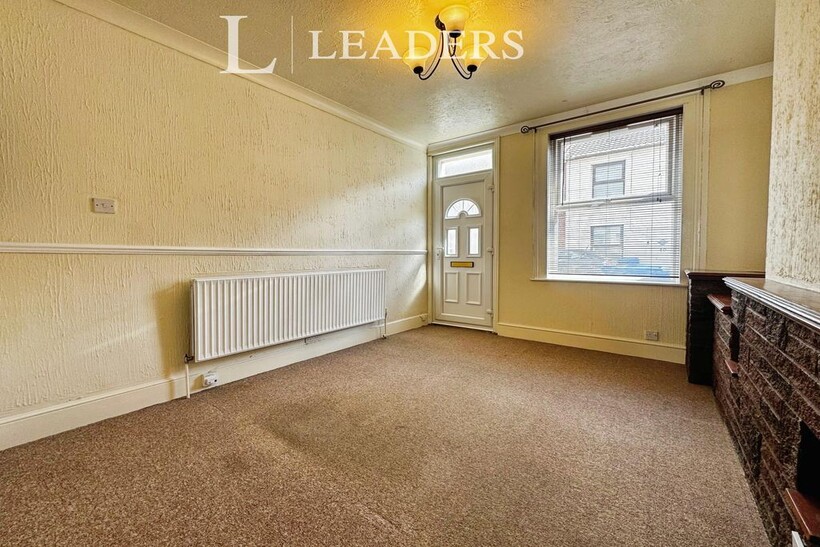 Reeve Street, Lowestoft, NR32 2 bed terraced house to rent - £745 pcm (£172 pw)