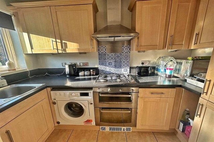 Fullerton Close, Markyate, Markyate... 3 bed house to rent - £1,595 pcm (£368 pw)