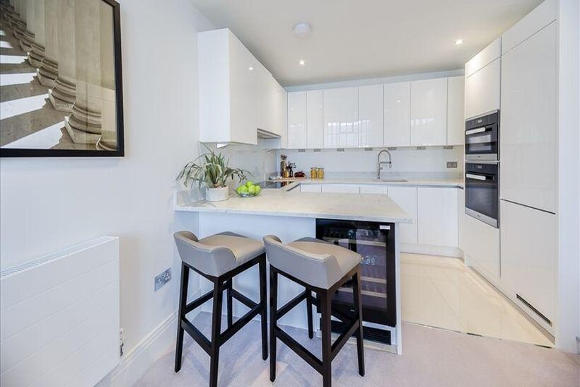 Rainville Road, London W6 2 bed apartment to rent - £5,157 pcm (£1,190 pw)