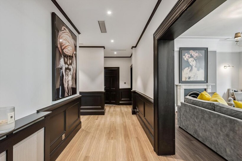 Cumberland Mansions, London, W1H 4 bed flat to rent - £8,996 pcm (£2,076 pw)