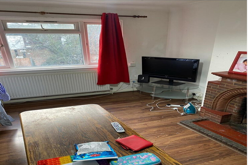 Cambria Close, Hounslow TW3 1 bed in a house share to rent - £540 pcm (£125 pw)