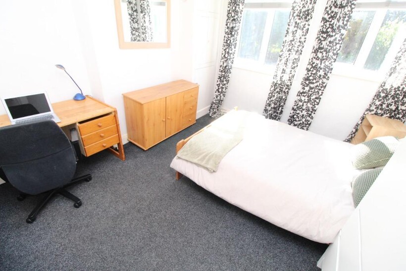 (1 Room) Claude Street, Nottingham NG7 4 bed terraced house to rent - £346 pcm (£80 pw)