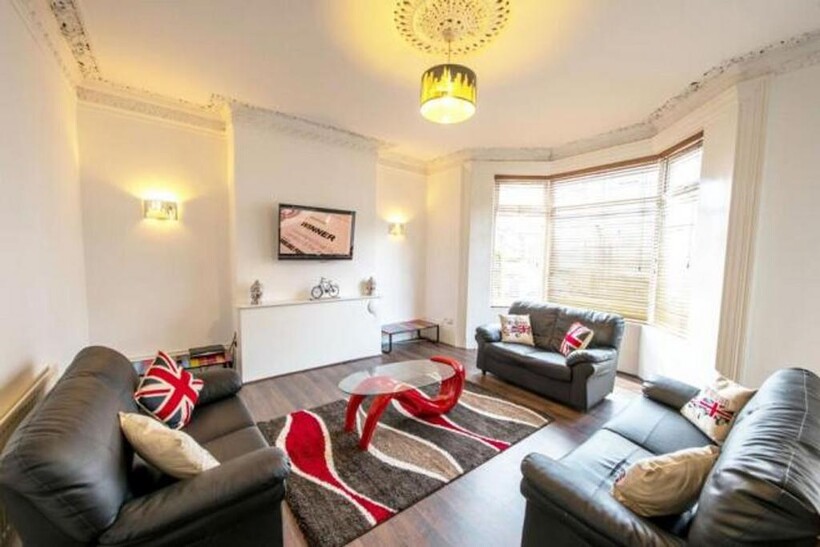 Elmwood Street, Sunderland, SR2 7 bed terraced house to rent - £585 pcm (£135 pw)