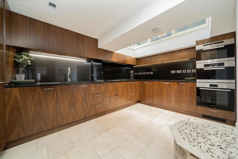 Pelham Street, London SW7 5 bed terraced house to rent - £8,996 pcm (£2,076 pw)