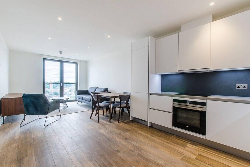 Union Wharf, Greenwich, London, SE8 1 bed flat to rent - £2,525 pcm (£583 pw)