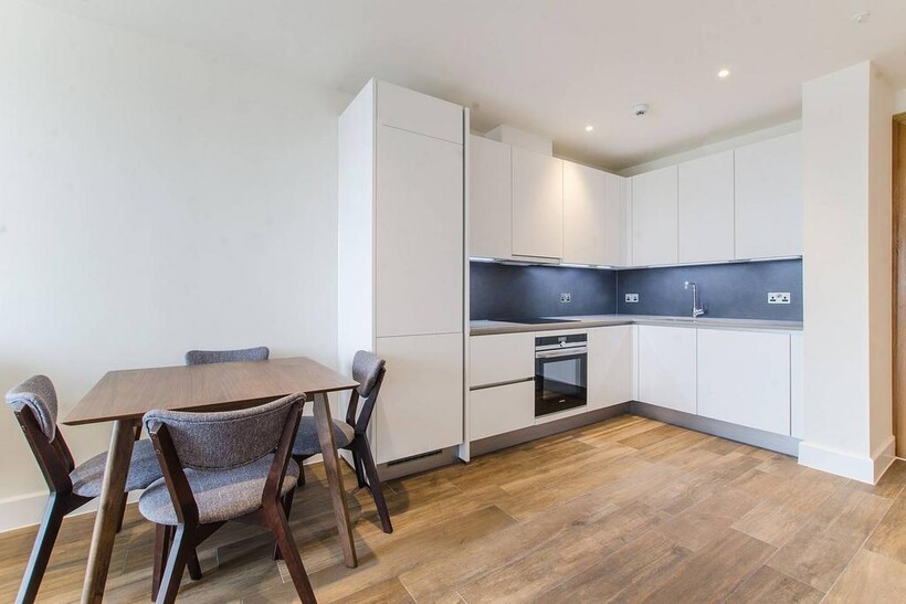 Union Wharf, Greenwich, London, SE8 1 bed flat to rent - £2,525 pcm (£583 pw)