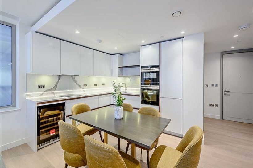 287, Edgware Road, London W2 3 bed apartment to rent - £8,667 pcm (£2,000 pw)