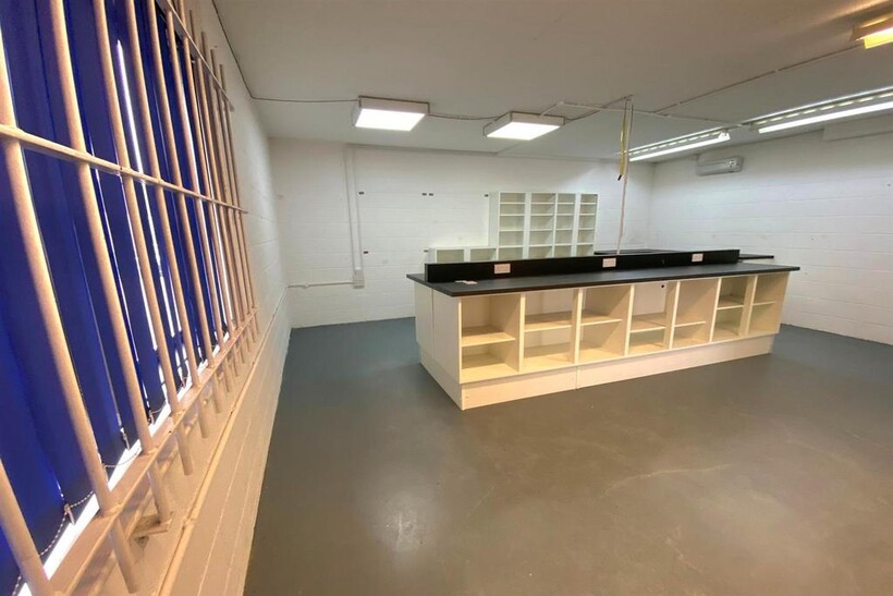 Anthonys Way, Medway City Estate... Property to rent - £1,833 pcm (£423 pw)