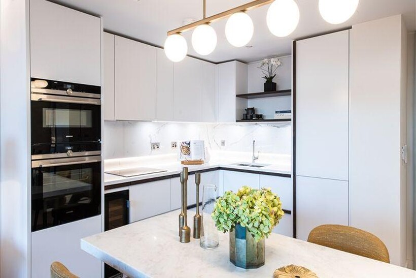 287, Edgware Road, London W2 2 bed apartment to rent - £7,627 pcm (£1,760 pw)