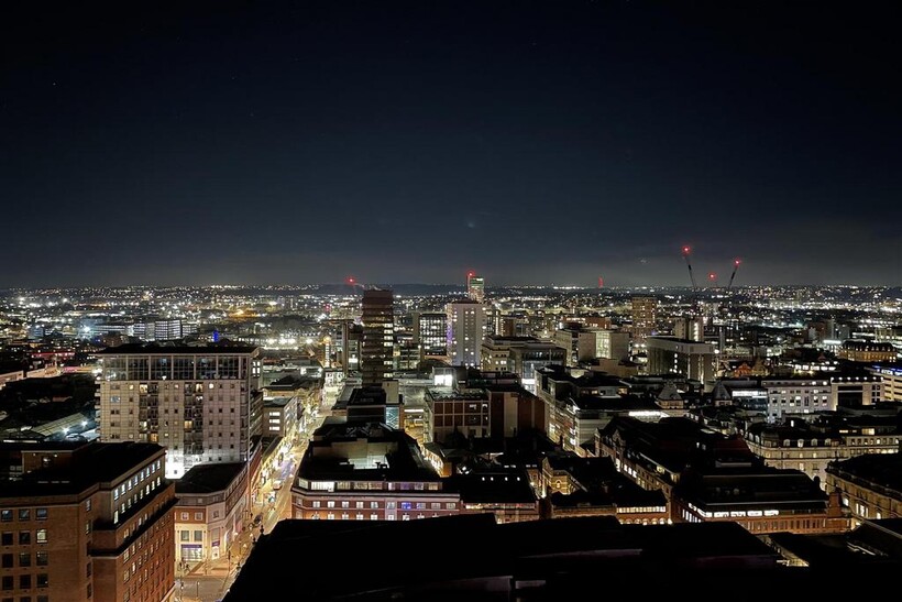 Albion Street, Leeds LS2 2 bed penthouse to rent - £3,750 pcm (£865 pw)