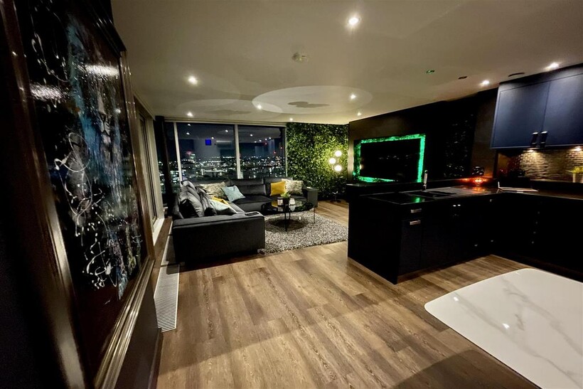 Albion Street, Leeds LS2 2 bed penthouse to rent - £3,750 pcm (£865 pw)