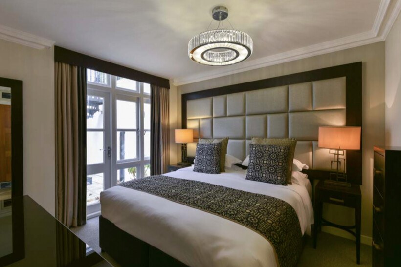 Luxury 3 Bedroom Kensington Apartment 3 bed apartment to rent - £10,800 pcm (£2,492 pw)