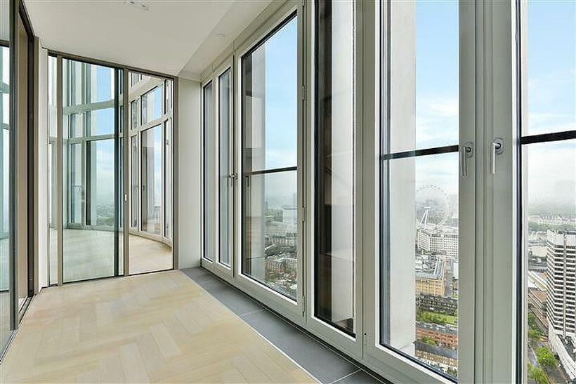 Southbank Tower 55 Upper Ground... 3 bed penthouse to rent - £15,000 pcm (£3,462 pw)