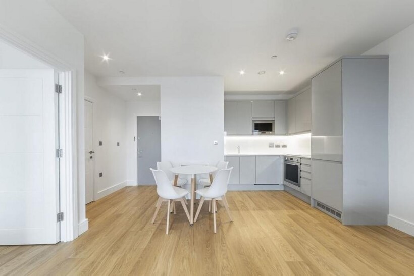 East Timber Yard, Pershore Street... 1 bed flat to rent - £1,200 pcm (£277 pw)