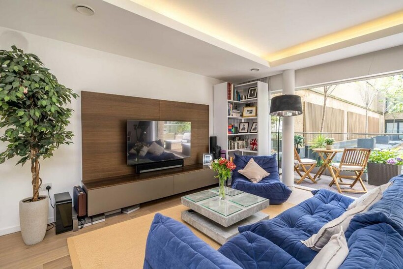 Farm Lane, London SW6 2 bed flat to rent - £4,749 pcm (£1,096 pw)