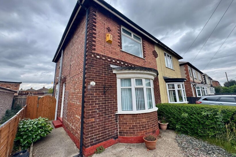 Geneva Crescent, Darlington DL1 2 bed semi-detached house to rent - £785 pcm (£181 pw)