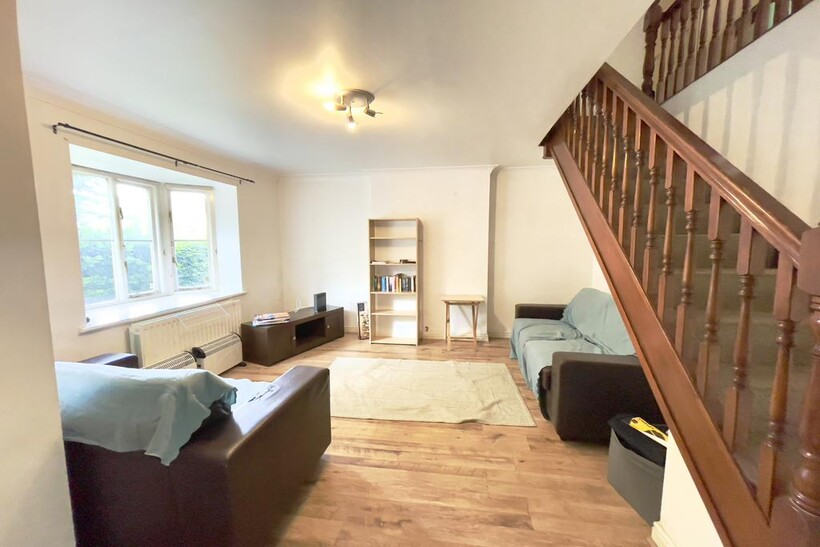 Chervil Close, Manchester M14 3 bed semi-detached house to rent - £1,575 pcm (£363 pw)