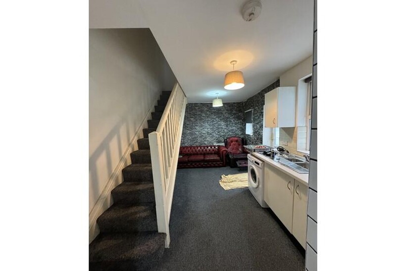 Ground Floor Flat with Garden
