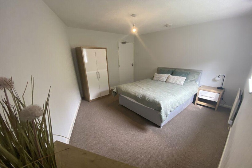 Rm 6, Leighton, Orton Malborne... 1 bed in a house share to rent - £430 pcm (£99 pw)