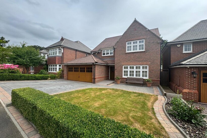 Pickwick Gardens, Wolverhampton WV3 4 bed detached house to rent - £3,950 pcm (£912 pw)