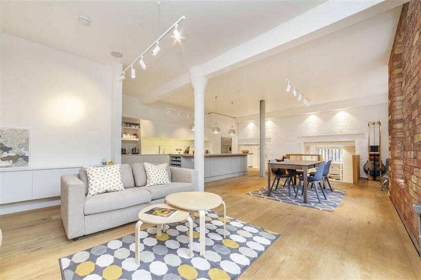 Green Walk, London SE1 3 bed flat to rent - £4,749 pcm (£1,096 pw)