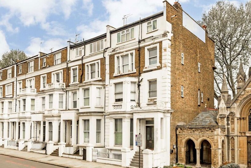 Holland Road, London W14 1 bed flat to rent - £1,998 pcm (£461 pw)