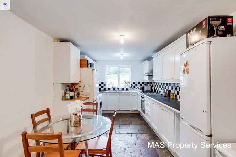 Dawes Road, London SW6 5 bed terraced house to rent - £5,150 pcm (£1,188 pw)