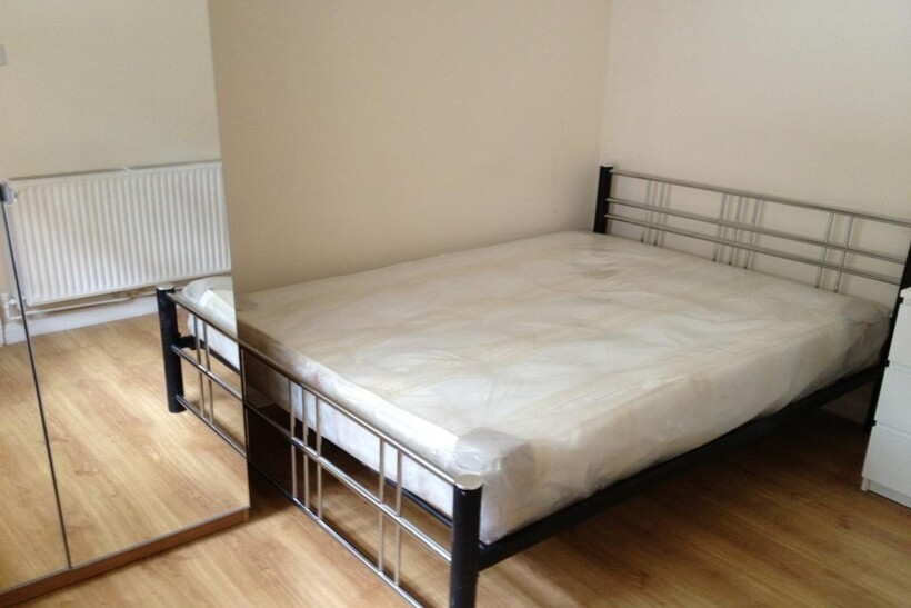Photo1
