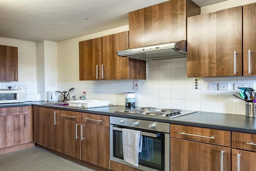 Broad Street, Sheffield S2 1 bed in a flat share to rent - £446 pcm (£103 pw)