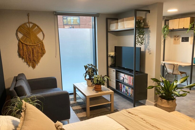 Barrow Street, Loughborough LE11 1 bed in a flat share to rent - £1,018 pcm (£235 pw)