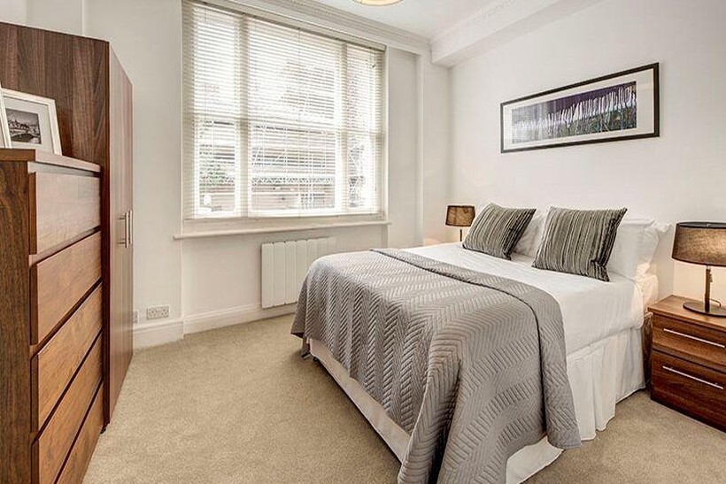 Hill Street, London W1J 2 bed apartment to rent - £5,460 pcm (£1,260 pw)
