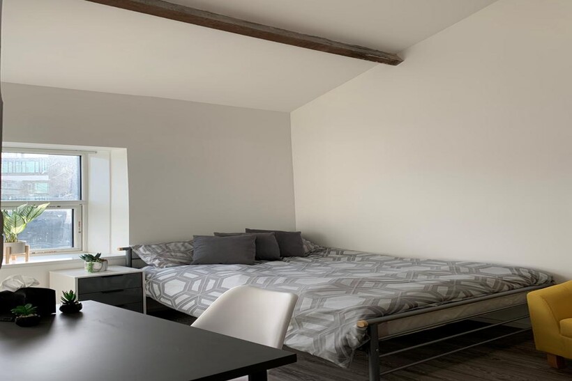 Manchester Road, Huddersfield HD1 1 bed terraced house to rent - £425 pcm (£98 pw)