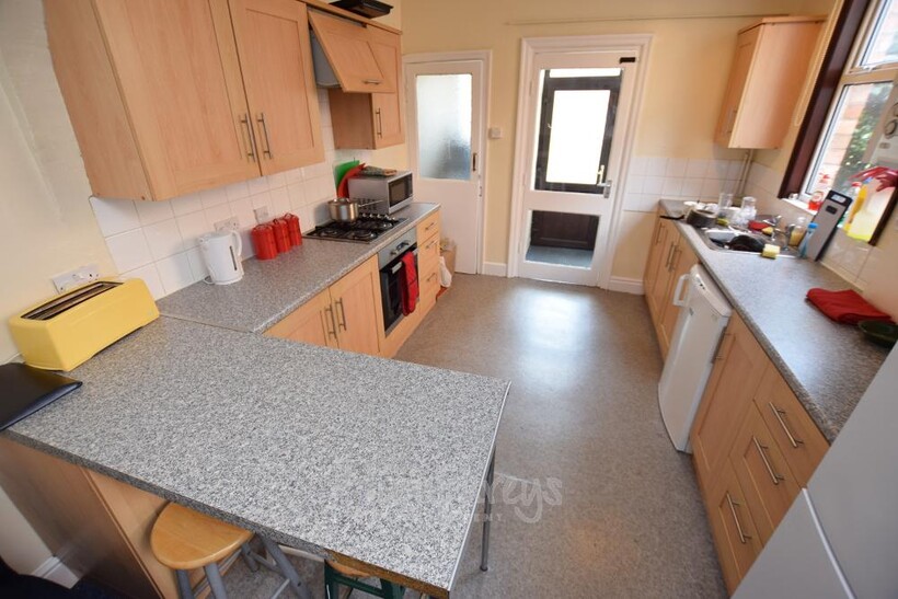 Stimpson Avenue, Northampton NN1 1 bed in a house share to rent - £475 pcm (£110 pw)