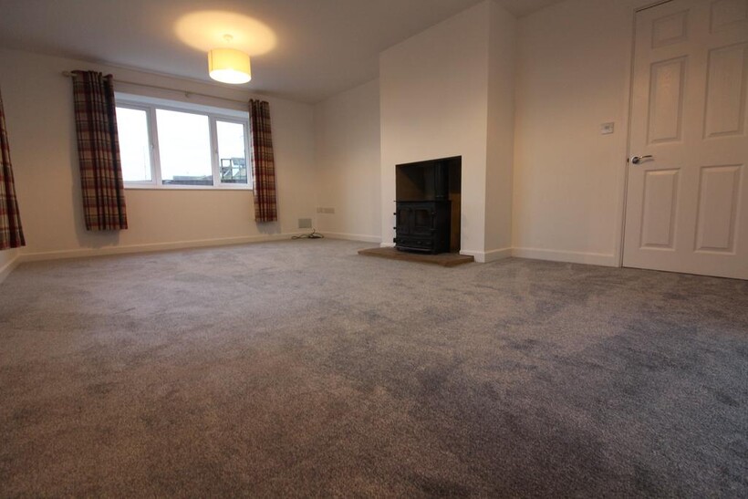 Nether Westcote OX7 3 bed detached house to rent - £2,095 pcm (£483 pw)