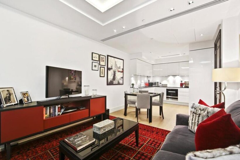 10 park west 2 17.07.png