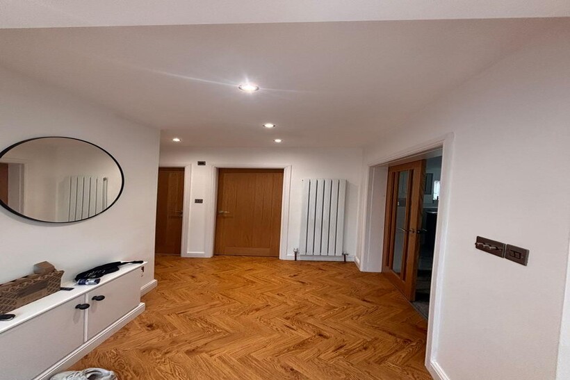 Deansgate Lane North, Liverpool L37 3 bed detached bungalow to rent - £43,333 pcm (£10,000 pw)