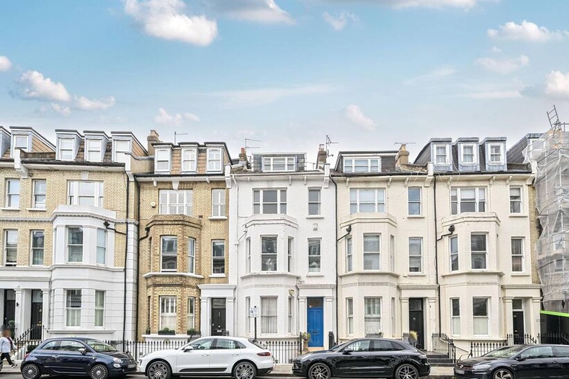 Beaufort Street, Chelsea, London, SW3 3 bed flat to rent - £9,000 pcm (£2,077 pw)