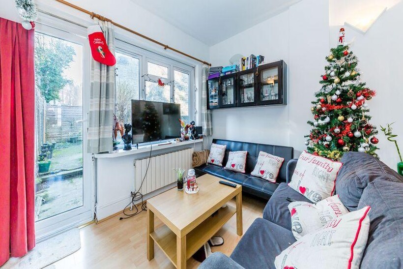 N6 1 bed ground floor flat to rent - £1,733 pcm (£400 pw)