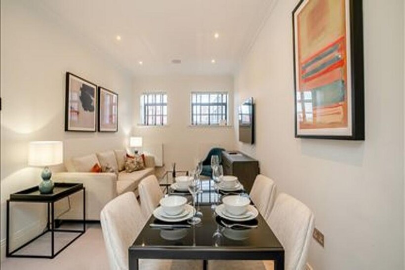 Rainville Road, London, W6 2 bed flat to rent - £4,376 pcm (£1,010 pw)