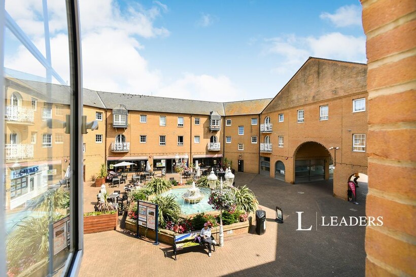 Brighton Marina Village, Brighton, BN2 1 bed flat to rent - £1,100 pcm (£254 pw)