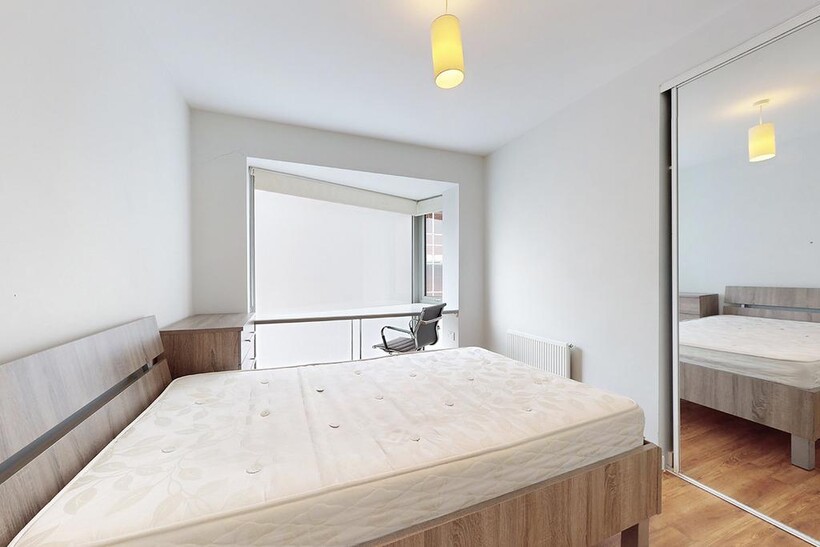 Toby Lane, London E1 1 bed flat to rent - £1,127 pcm (£260 pw)