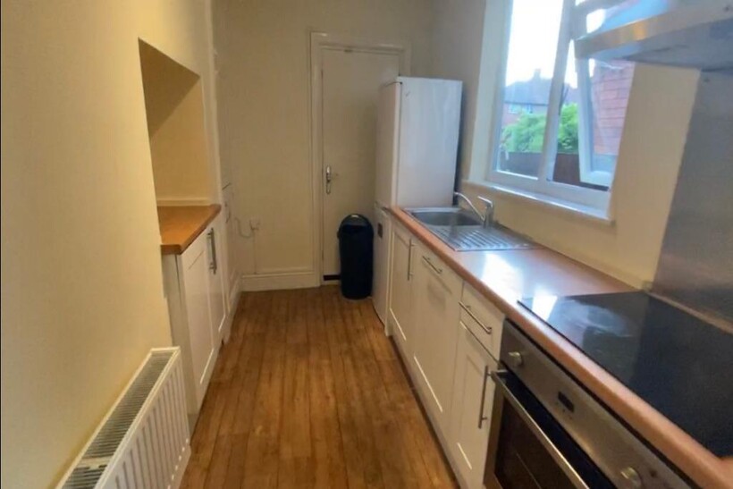 (3 BED) Marlborough Road, Nottingham NG9 3 bed semi-detached house to rent - £1,235 pcm (£285 pw)