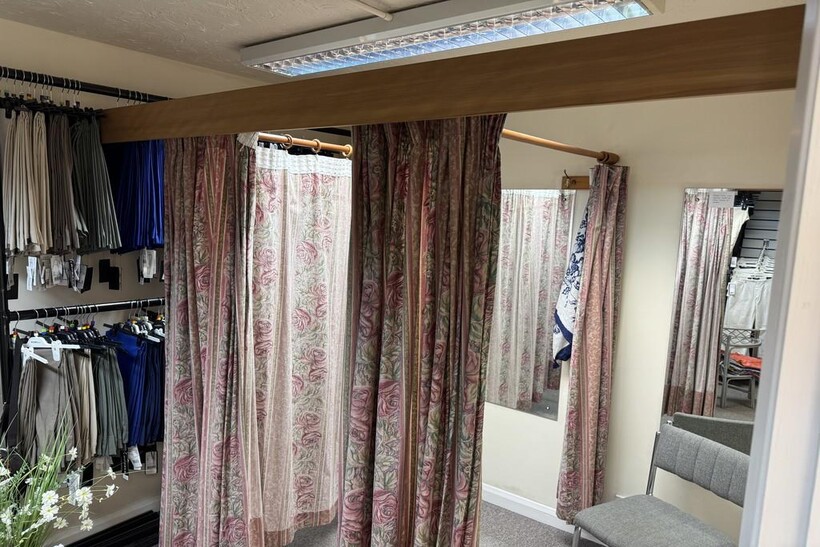 High Street, March Retail property (high street) to rent - £583 pcm (£135 pw)