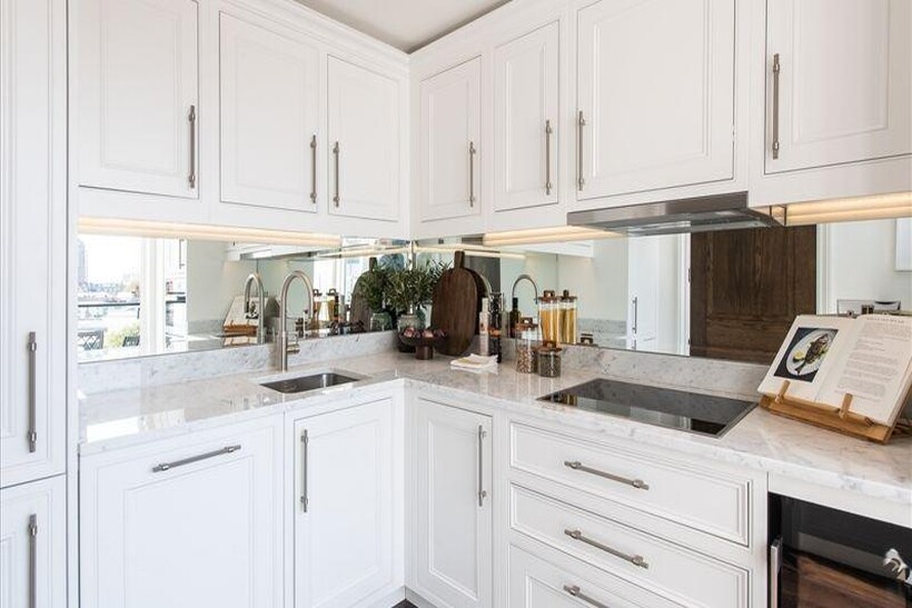 Prince Of Wales Terrace, London W8 2 bed apartment to rent - £14,300 pcm (£3,300 pw)