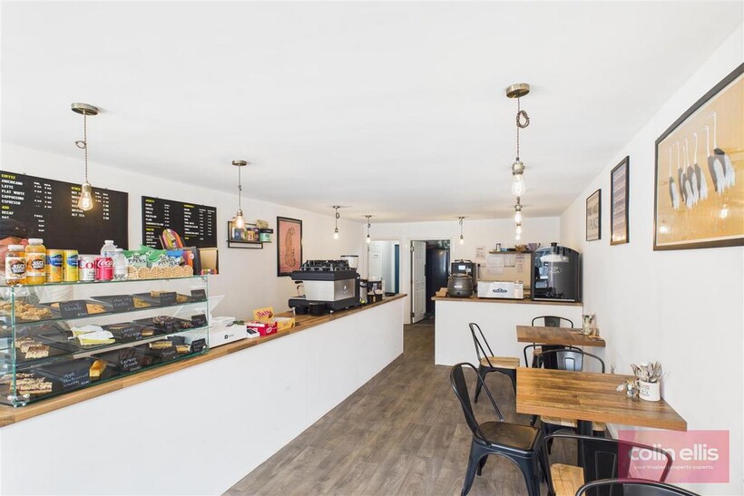 CAM05075 G0-PR0176-STILL003.jpg