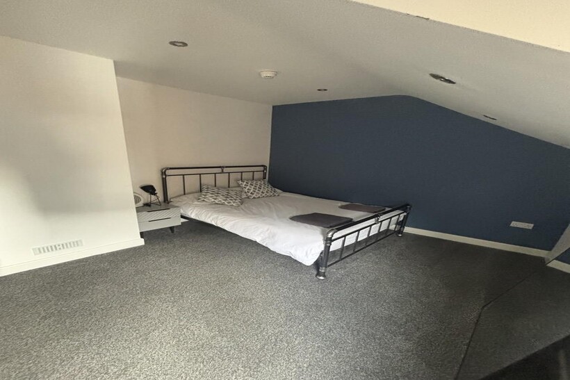 Gillygate, Pontefract 1 bed in a house share to rent - £563 pcm (£130 pw)