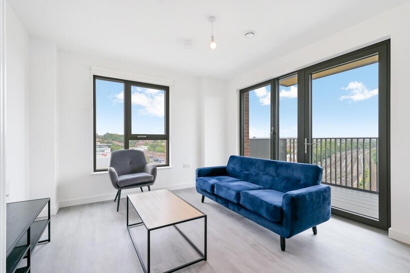 Pullman House, Wembley Park Gardens... 2 bed apartment to rent - £2,548 pcm (£588 pw)