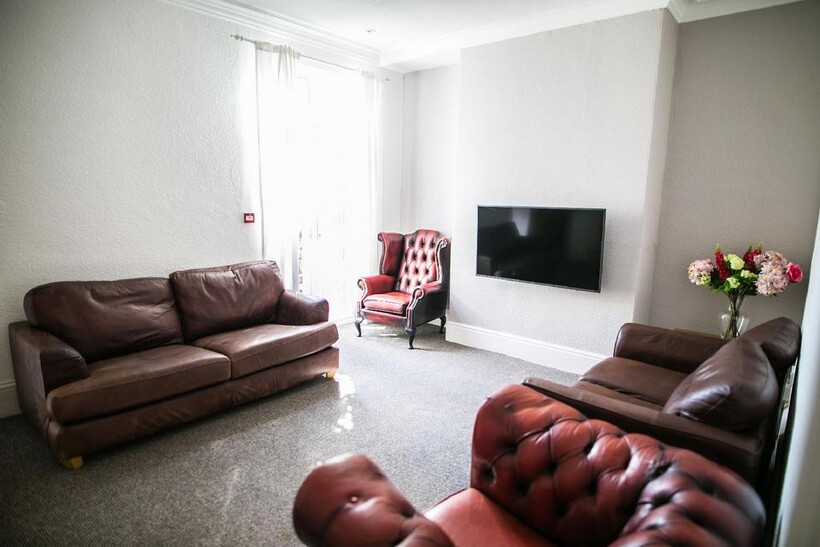 Birmingham B16 1 bed house to rent - £521 pcm (£120 pw)