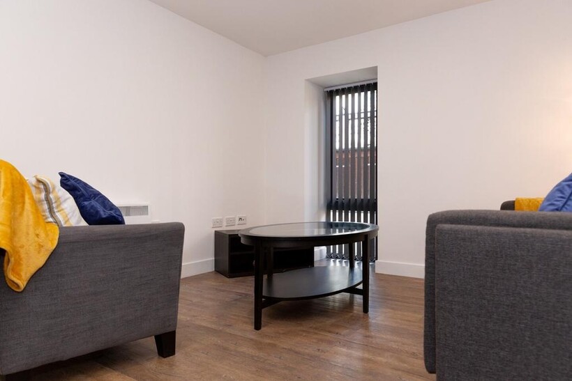 Mary Ann Street, Birmingham B3 2 bed flat to rent - £1,175 pcm (£271 pw)