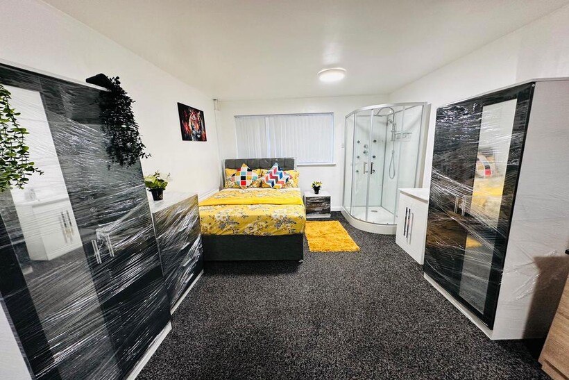 Lady Margaret Road, Southall, UB1 2PY 1 bed in a house share to rent - £990 pcm (£228 pw)